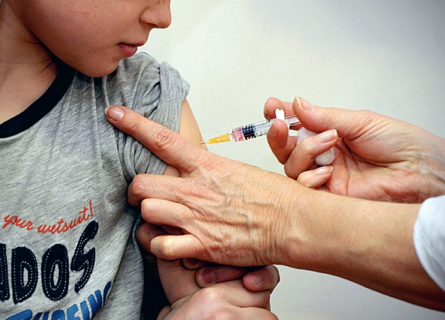 Прививка от кори: график и правила вакцинации