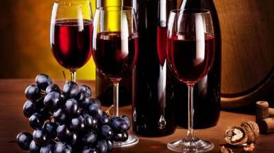 Специалисты назвали неожиданное свойство красного вина