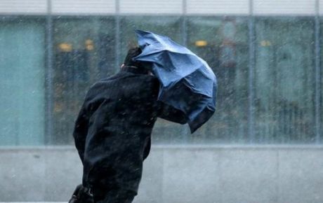 ​В Югре прогнозируется ухудшение погоды – сильный ветер, дождь, гроза