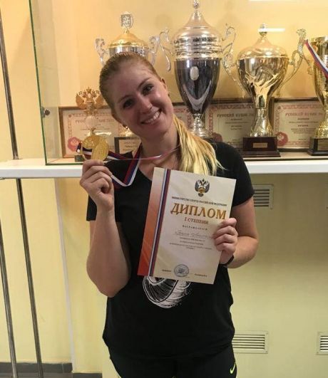 ​Спортсменка из Югры завоевала золото чемпионата России по теннису (спорт глухих)