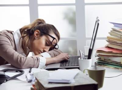 Названы пять эффективных методов от сонливости