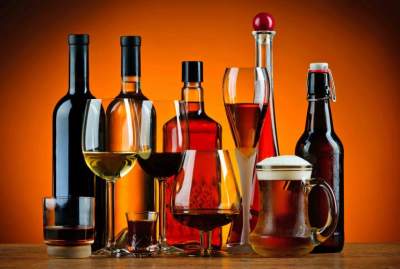 Ученые назвали самый опасный для здоровья алкоголь