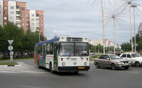 С 6 по 9 июля часть улицы 30 лет Победы в Сургуте будет перекрыта. Изменятся маршруты автобусов // СХЕМА