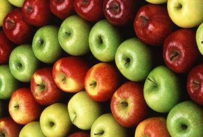 Ученые подтвердили эффективность яблок в борьбе с раком